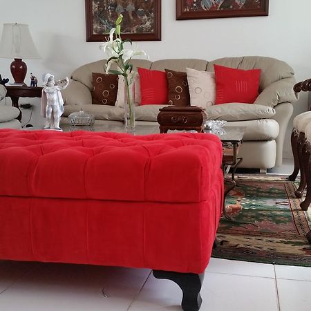 Casa De Leny Cerca De La Feria Exposicion Lejlighed Santa Cruz de La Sierra Eksteriør billede